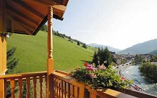 Hotel Alpenherz