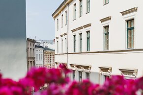 Apartamenty Bracka 6