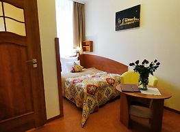 Aparthotel Adler
