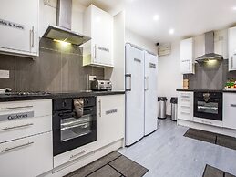 Flexistay Ambers Gatwick Aparthotel
