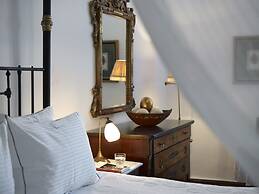 1864 The Sea Captain's House