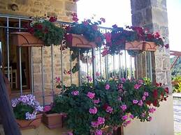 Akros Oreon Green Small Hotel