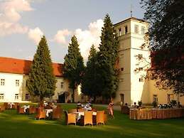 Zamek na Skale