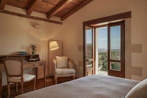 Kapsaliana Village Hotel