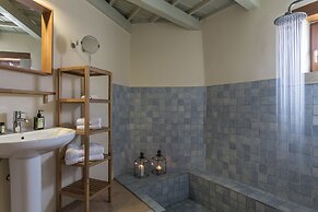 Kapsaliana Village Hotel