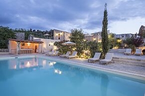 Kapsaliana Village Hotel