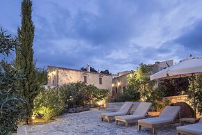 Kapsaliana Village Hotel