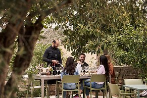 Kapsaliana Village Hotel