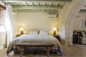 Kapsaliana Village Hotel