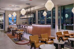art'otel Cologne powered by Radisson Hotels