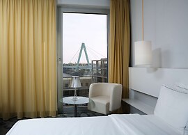 art'otel Cologne powered by Radisson Hotels