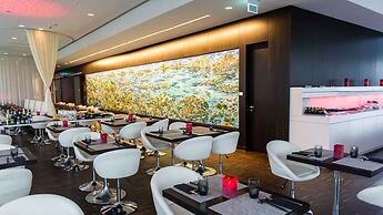 art'otel Cologne powered by Radisson Hotels