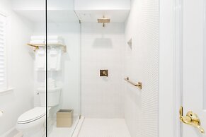 The Beach Club on Madison Avenue