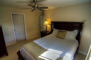 Grace Bay Beach Ocean Villas