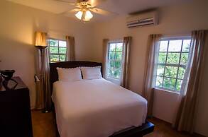 Grace Bay Beach Ocean Villas