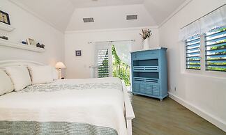 Grace Bay Beach Ocean Villas