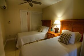 Grace Bay Beach Ocean Villas