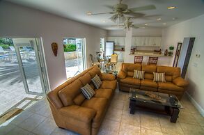 Grace Bay Beach Ocean Villas