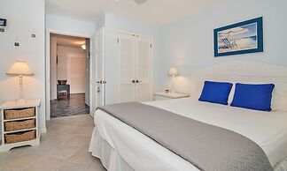 Grace Bay Beach Ocean Villas