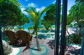 Grace Bay Beach Ocean Villas