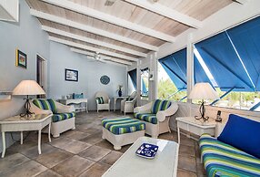 Grace Bay Beach Ocean Villas