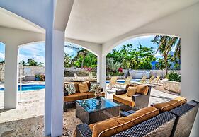 Grace Bay Beach Ocean Villas