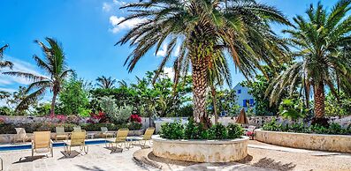 Grace Bay Beach Ocean Villas
