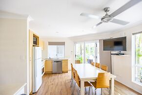 NRMA Treasure Island Holiday Resort