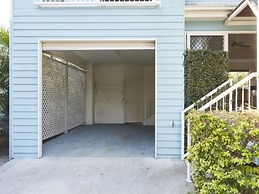 NRMA Treasure Island Holiday Resort