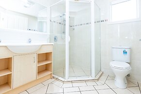 NRMA Treasure Island Holiday Resort