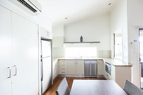 NRMA Treasure Island Holiday Resort