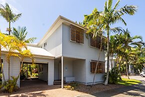 NRMA Treasure Island Holiday Resort