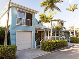 NRMA Treasure Island Holiday Resort