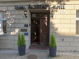 Altstadt Hotel