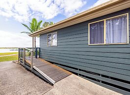 NRMA Blue Dolphin Yamba Holiday Resort