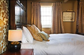 The White Cliffs Hotel