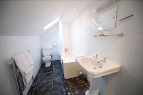 The White Cliffs Hotel