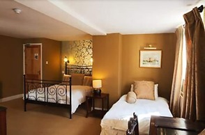 The White Cliffs Hotel