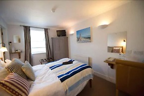 The White Cliffs Hotel