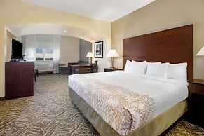 La Quinta Inn & Suites by Wyndham McKinney