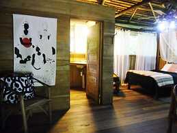 Creekside Oasis