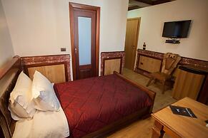 Brilant Antik Hotel