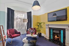 Hotel Harry, Ascend Hotel Collection