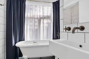 Hotel Harry, an Ascend Collection Hotel