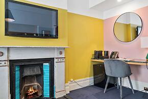 Hotel Harry, Ascend Hotel Collection