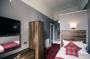 Royal West End Hotel