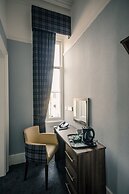 Royal West End Hotel