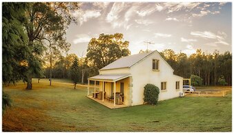 Madigan Wine Country Cottages