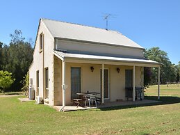 Madigan Wine Country Cottages