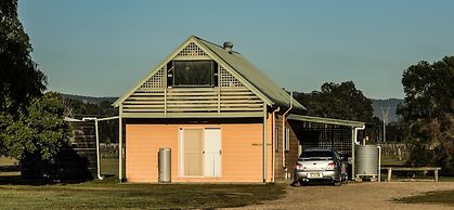 Madigan Wine Country Cottages